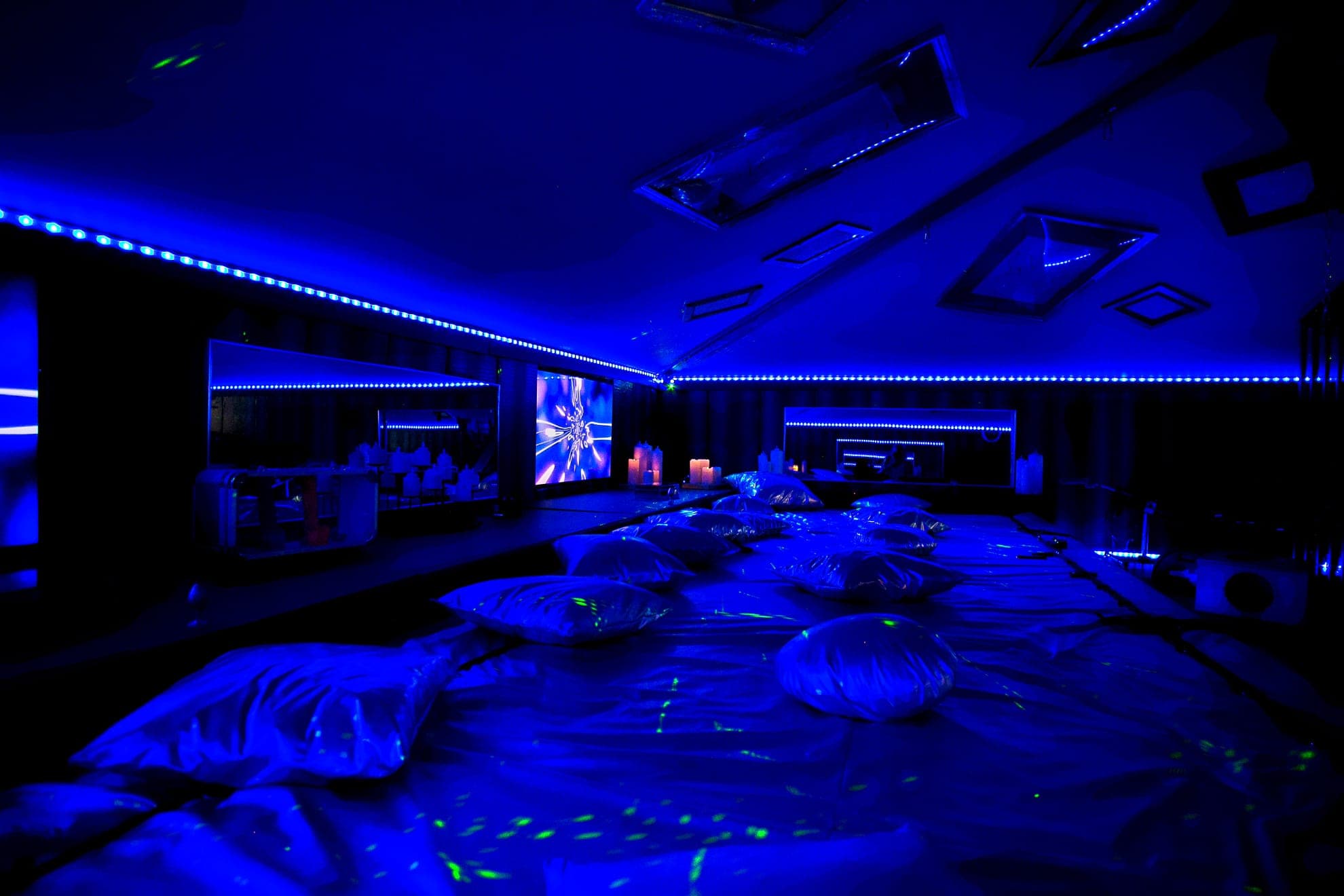 Main Lounge